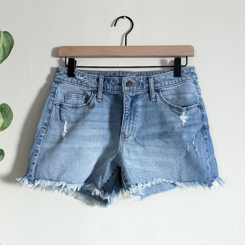 Universal Thread | Distressed Jean Short